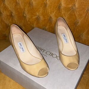Jimmy Choo Bergen nude/tan patent leather wedge low heel peep toe 41 fits 9.5/10